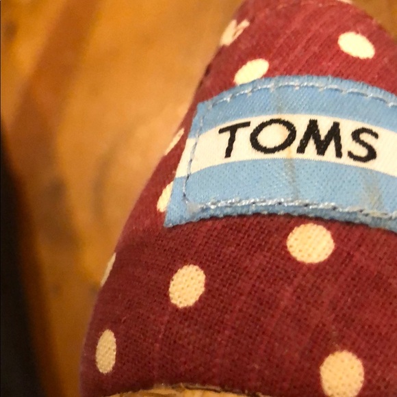 Toms red polkadot red and white sandals - Picture 3 of 3